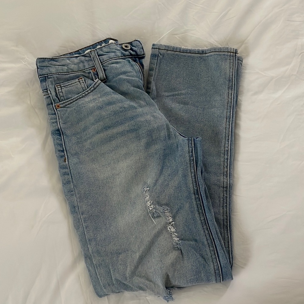 S.O.N.G ripped jeans